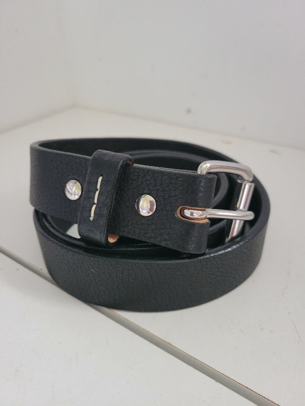 Unisex Leather Belt in Black Size 40 by Bill's khakis